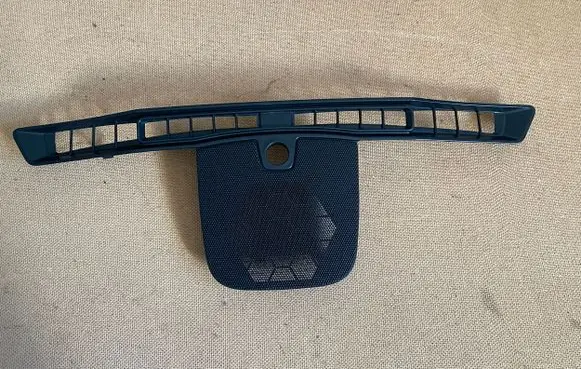 Opel Insignia A Dash center speaker trim cover 13274842