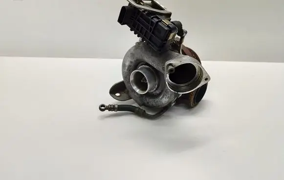 BMW 5 E60 E61 Turbo 765199 75835119 758351