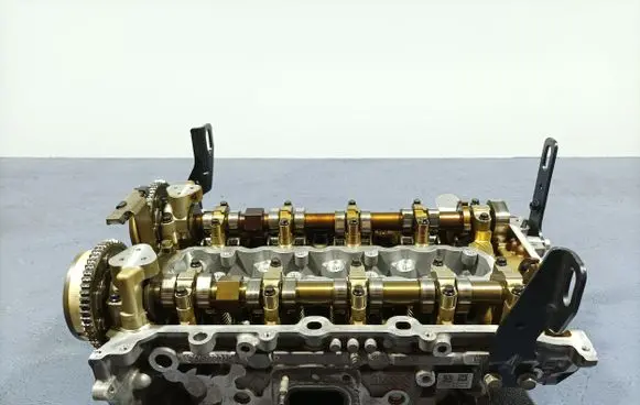 Opel Astra K Engine head 12660233