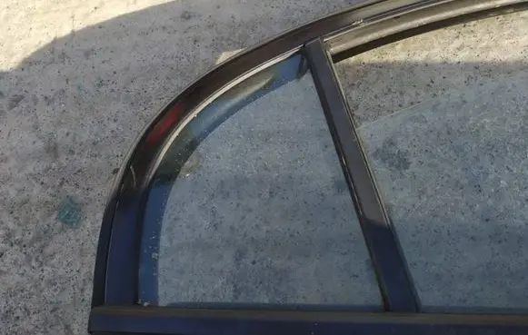 Honda Civic Rear vent window glass as2