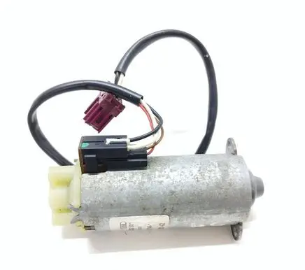 Mercedes-Benz S W220 Seat adjustment motor A2208205042 0130002581