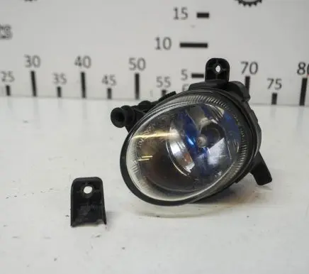 Audi A5 8T 8F Front fog light 8T0941700
