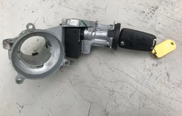 Opel Corsa D Ignition lock