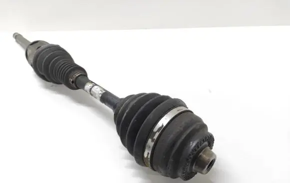 BMW 7 F01 F02 F03 F04 Front driveshaft