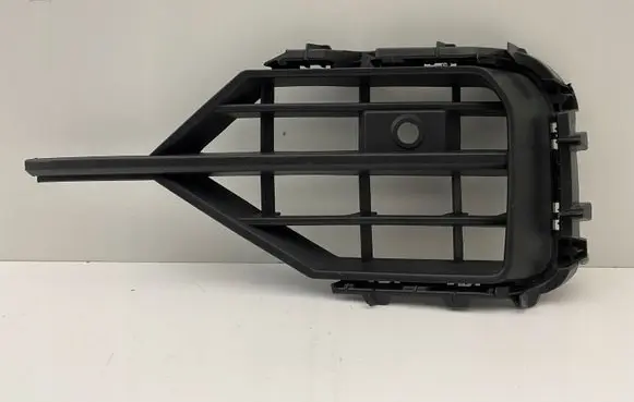Volkswagen Touareg III Front bumper lower grill 760853666