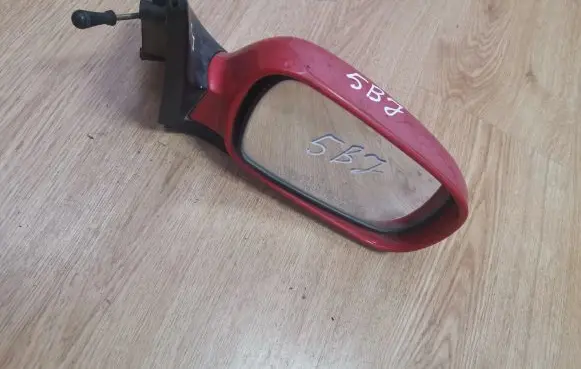 Mazda 323 Manual wing mirror 014002 020032