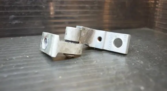 Audi A6 Allroad C6 Front door upper hinge