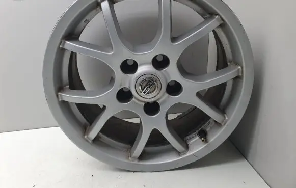 Nissan Qashqai R16 alloy rim 