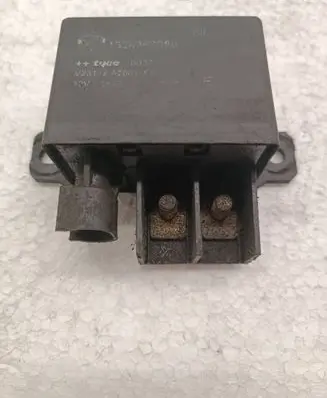 Fiat Ducato Glow plug pre-heat relay 1324362080 V23132A2001