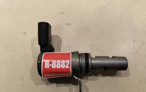 Volkswagen PASSAT CC Camshaft vanos timing valve 03C906455A 0090