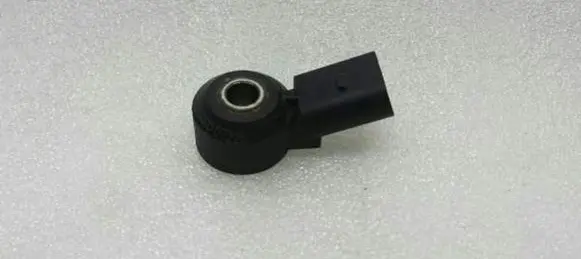 Volkswagen Golf VII Detonation knock sensor 030905377C