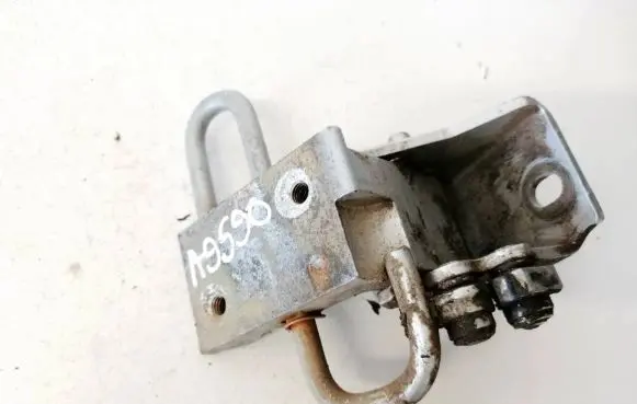 Audi A6 S6 C5 4B Rear door lower hinge 4b0833412e