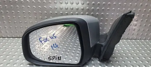 Ford Focus Front door electric wing mirror S25145292