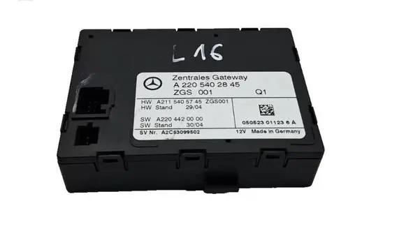 Mercedes-Benz S W220 Other control units/modules A2205402845