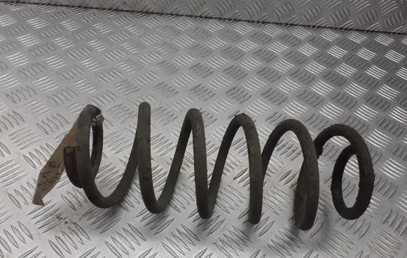 Toyota Corolla E140 E150 Rear coil spring