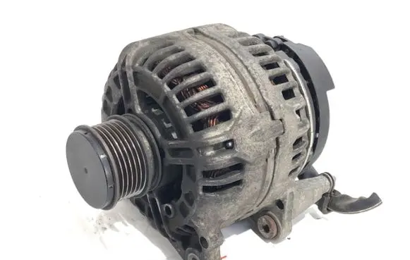 Seat Altea Generator/alternator 06F903023F