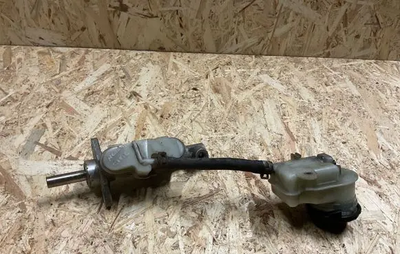 Honda Civic Master brake cylinder