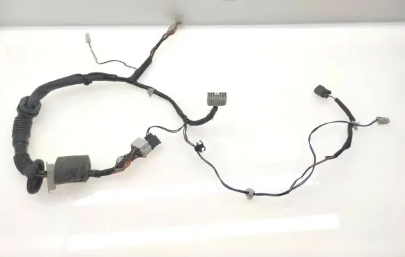 Subaru Legacy Front door wiring loom 81820AG180