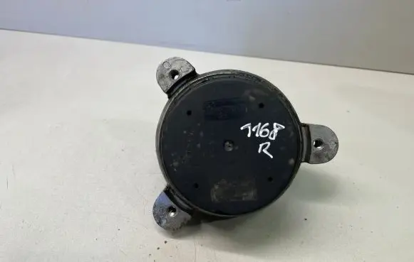 BMW 5 F10 F11 Engine mount bracket 6785601 139811