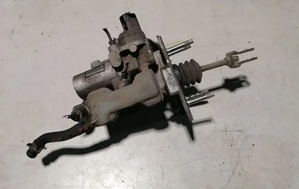 Lexus LS 460 - 600H Master brake cylinder 13801010500 7H01445 13811010440