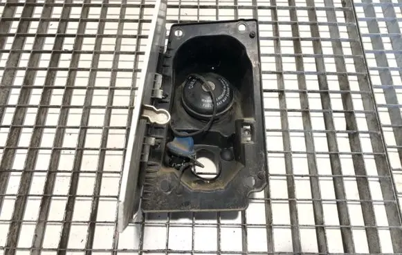Fuel tank cap