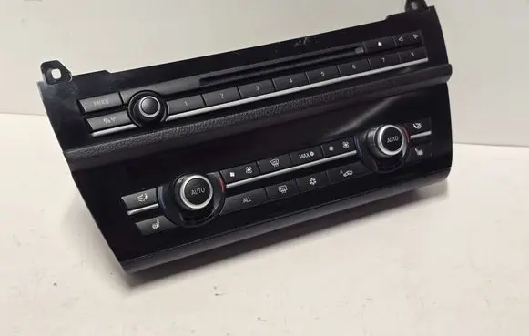 BMW 5 F10 F11 Climate control unit 9249697 18032011 0000530111