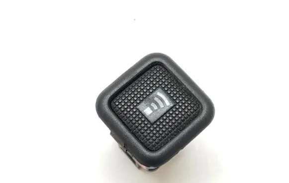 Audi A8 S8 D2 4D Alarm switch 8L0962109