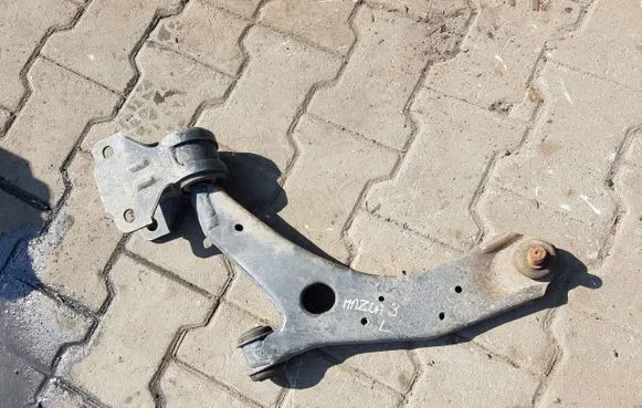 Mazda 3 II Front lower control arm/wishbone