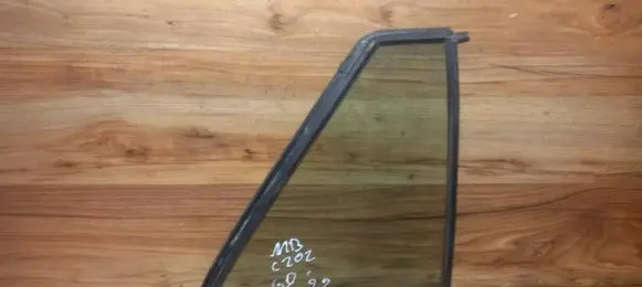 Mercedes-Benz C W202 Rear vent window glass 