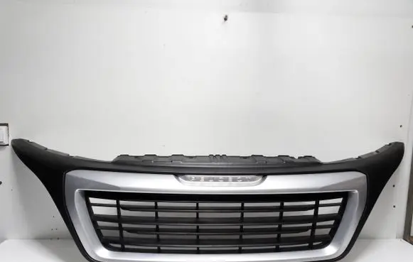 Peugeot Boxer Front grill 1314847070 A026