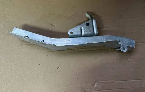 BMW X5 F15 Headlight/headlamp mounting bracket 7294492