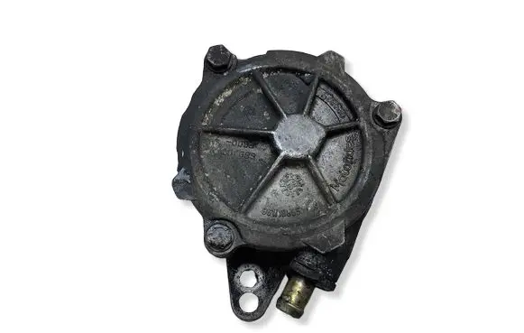 BMW 7 E38 Vacuum pump 96110885