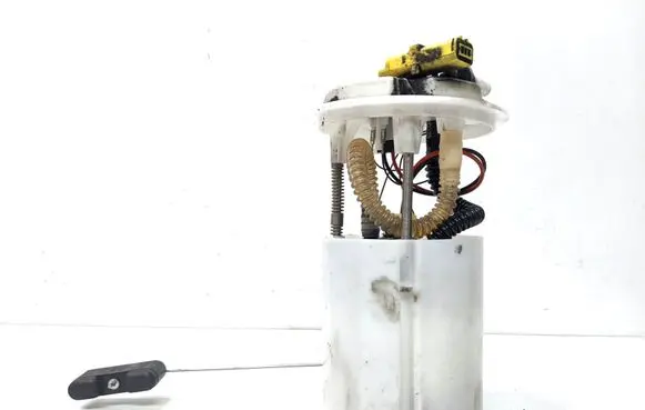 Renault Scenic III - Grand scenic III In-tank fuel pump 172028171R