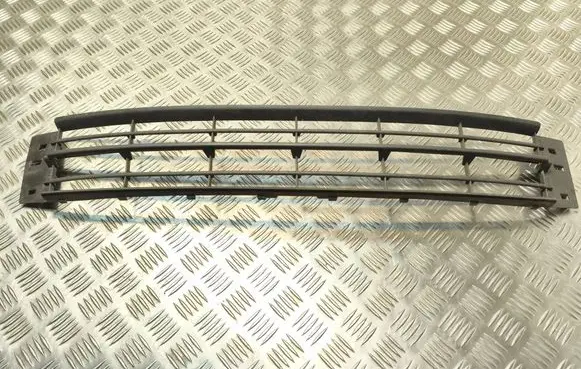 Skoda Fabia Mk3 (NJ) Front bumper lower grill 6V0853677