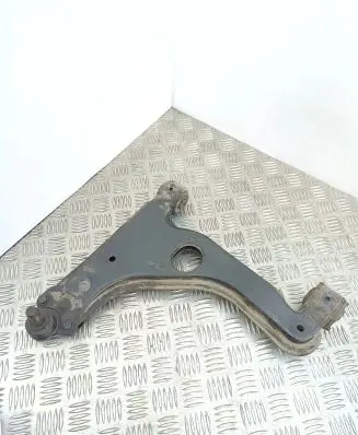 Opel Zafira B Front lower control arm/wishbone
