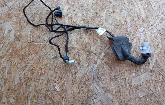 Dodge Journey Rear door wiring loom 05084013AE