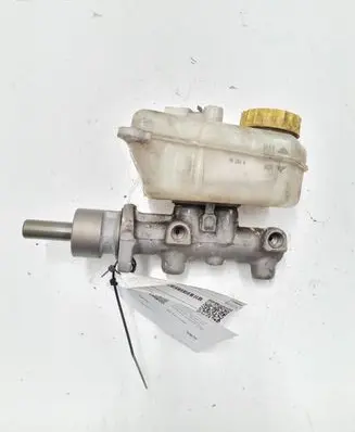 Skoda Fabia Mk1 (6Y) Master brake cylinder 6Q0611019Q
