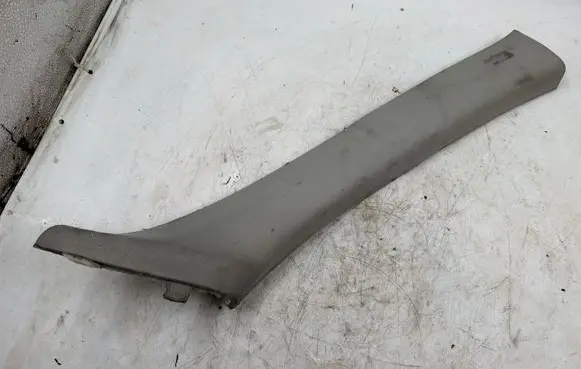 BMW 3 E90 E91 (A) pillar trim 52107010