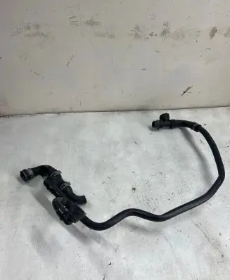 Mercedes-Benz Sprinter W907 W910 Engine coolant pipe/hose A9075011000 208424 3120272