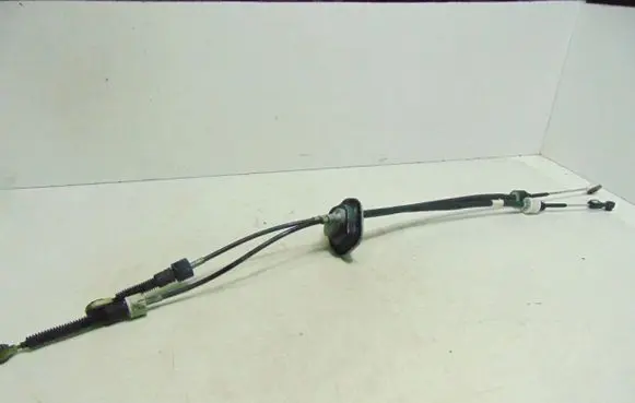 Renault Megane I Gear shift cable linkage 