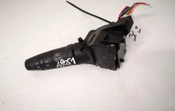 Nissan Primera Indicator stalk 25540av620
