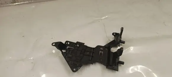 BMW X5 G05 Other engine bay part 8599057