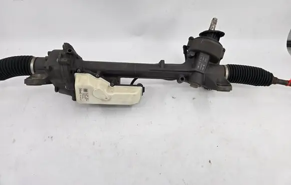Volkswagen PASSAT B7 Steering rack 3AB423050C 5N1909144P