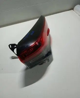 Toyota Highlander XU70 Rear/tail lights 
