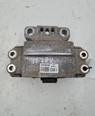 Volkswagen Golf Plus Engine mount bracket 1K0199555B 1K0199555
