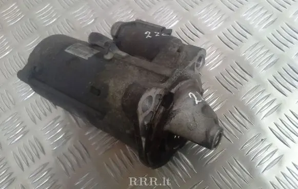 Mazda Premacy Starter motor M002T87471 RF1H18400