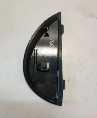 Volvo XC90 Dashboard lower bottom trim panel 39988370