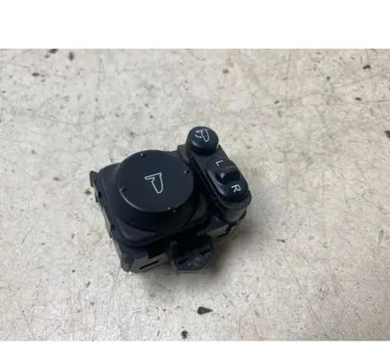 Honda Civic Wing mirror switch SMGE110 WH167L2227T