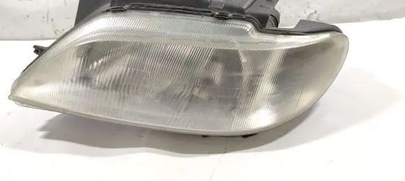 Citroen Xsara Headlight/headlamp 6204R5 9637020180