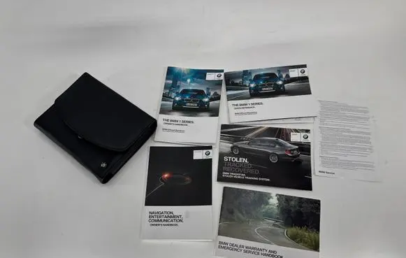 BMW 1 F20 F21 Owners service history hand book 